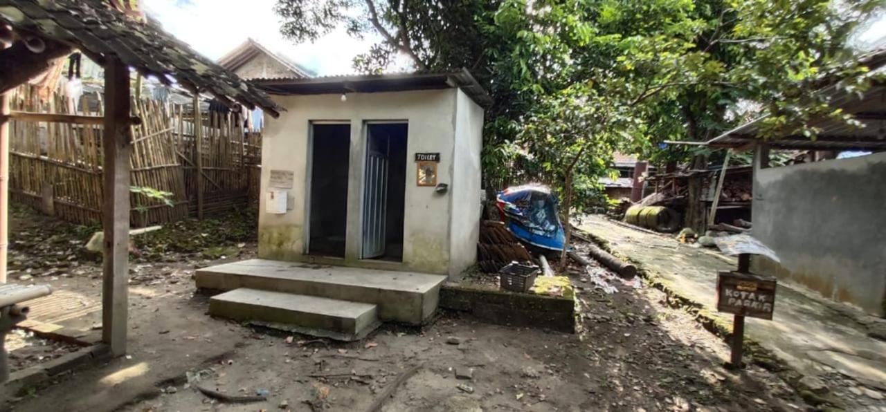 Kebon Pring Floating Resort & Market Bantul Exterior foto